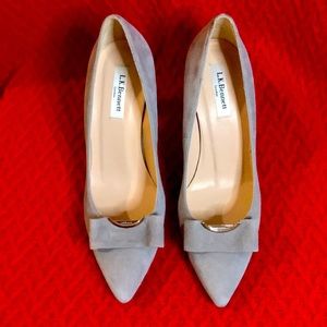 L. K. Bennett Size US 10 - 10 1/2 UK 41 Suede Leather